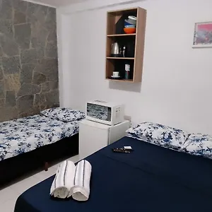 Apartamento Linhare's Suítes E Kitnets, Búzios